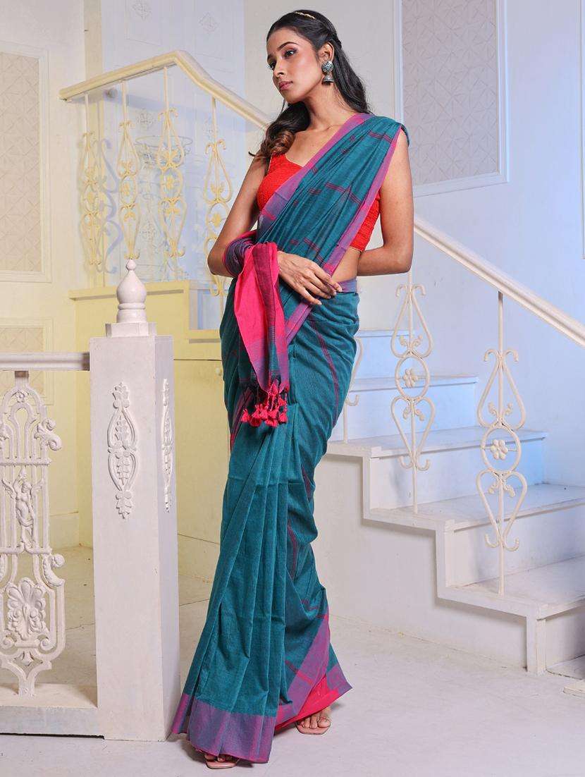 women striped handloom saree with blouse