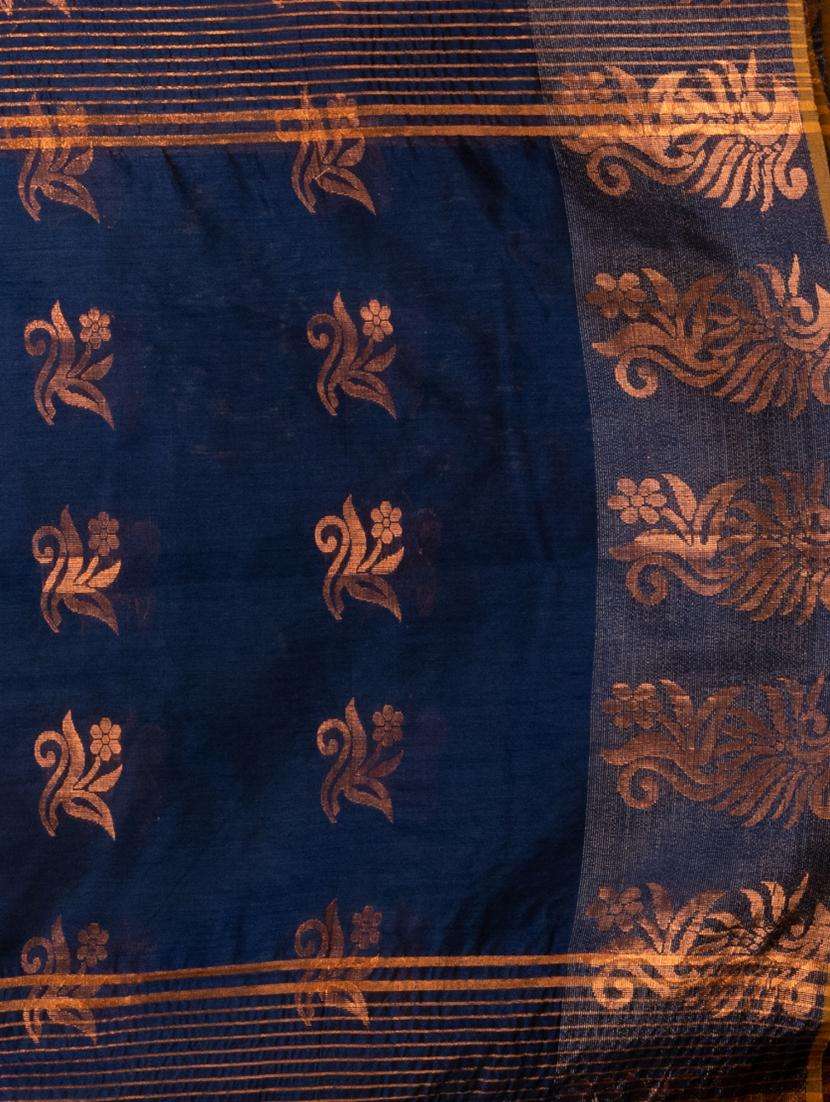 women self design handloom saree with blouse - 22043696 -  Standard Image - 2