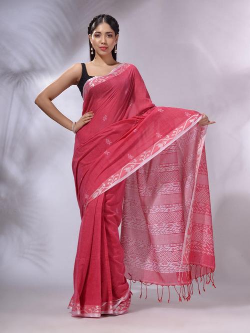 women self design handloom saree with blouse - 22043813 - Standard Image - 0