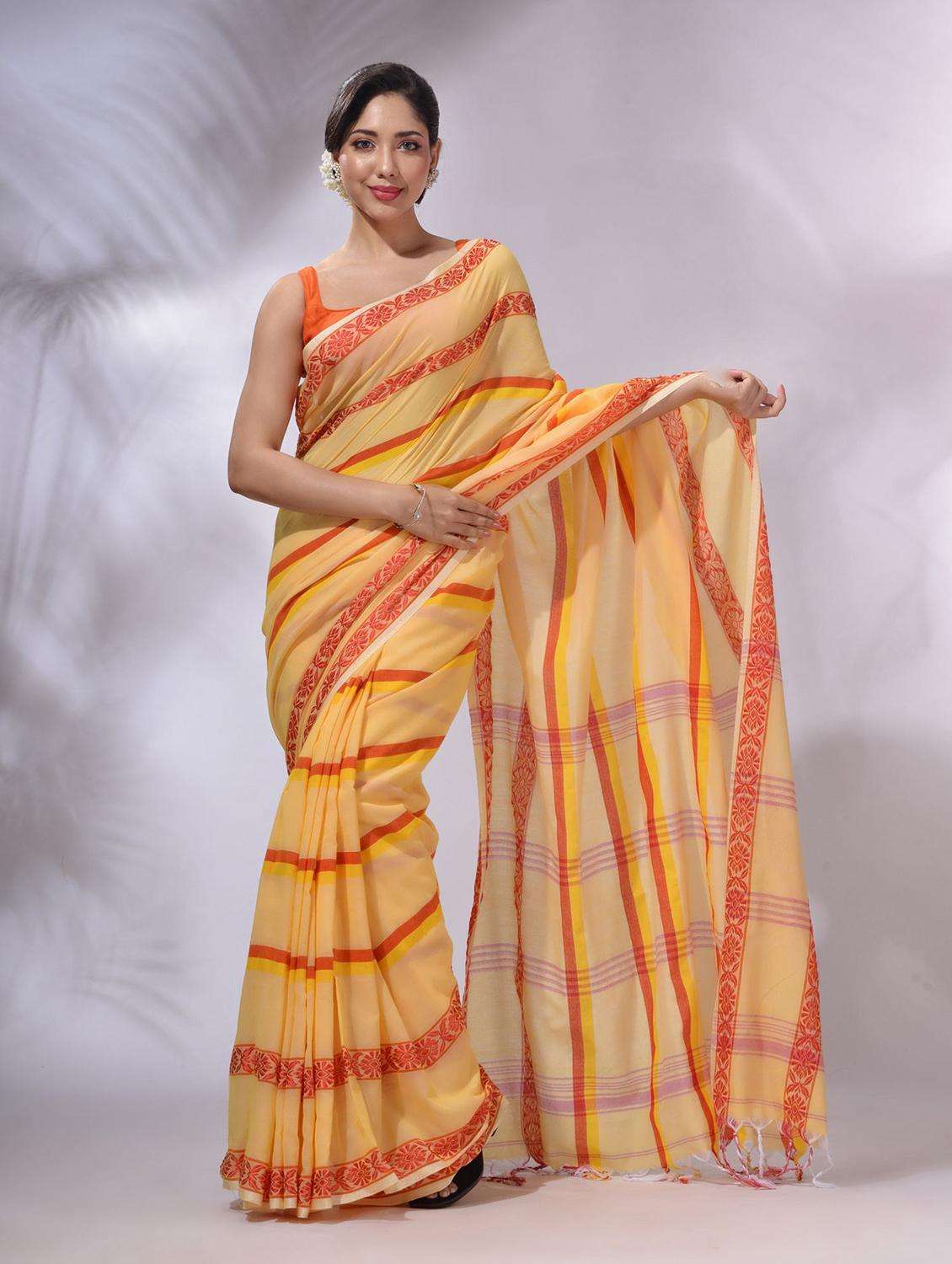 women striped handloom saree with blouse - 22043815 -  Zoom Image - 0