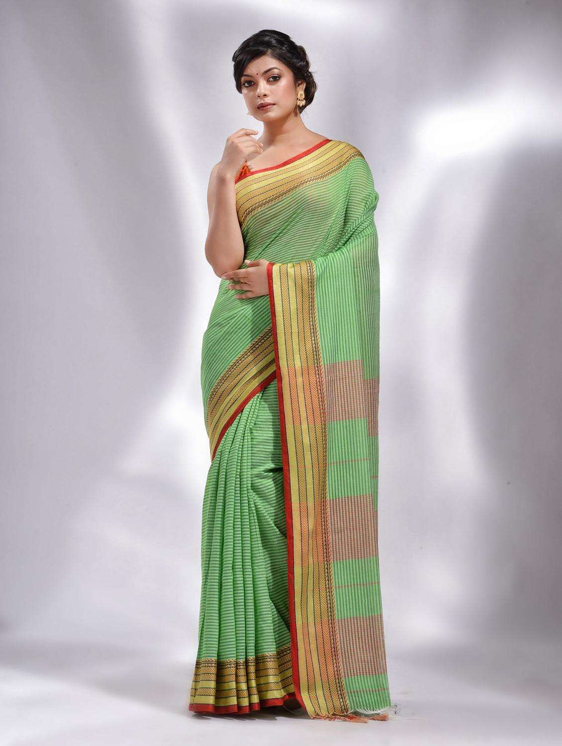 women striped handloom saree with blouse