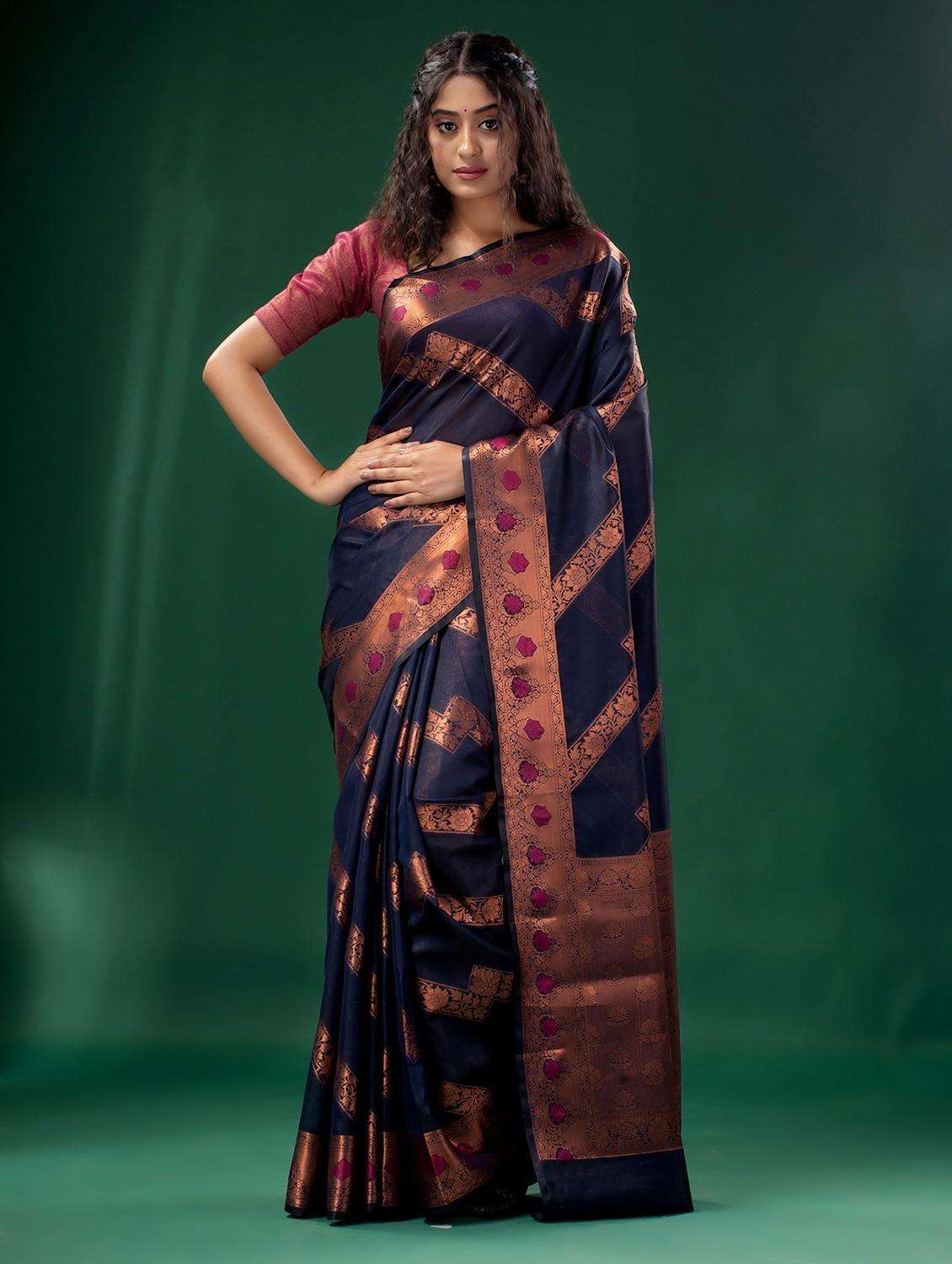 women self design banarasi saree with blouse