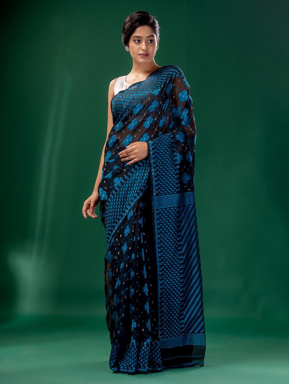 women self design jamdani saree with blouse - 22043968 - Zoom Image - 0