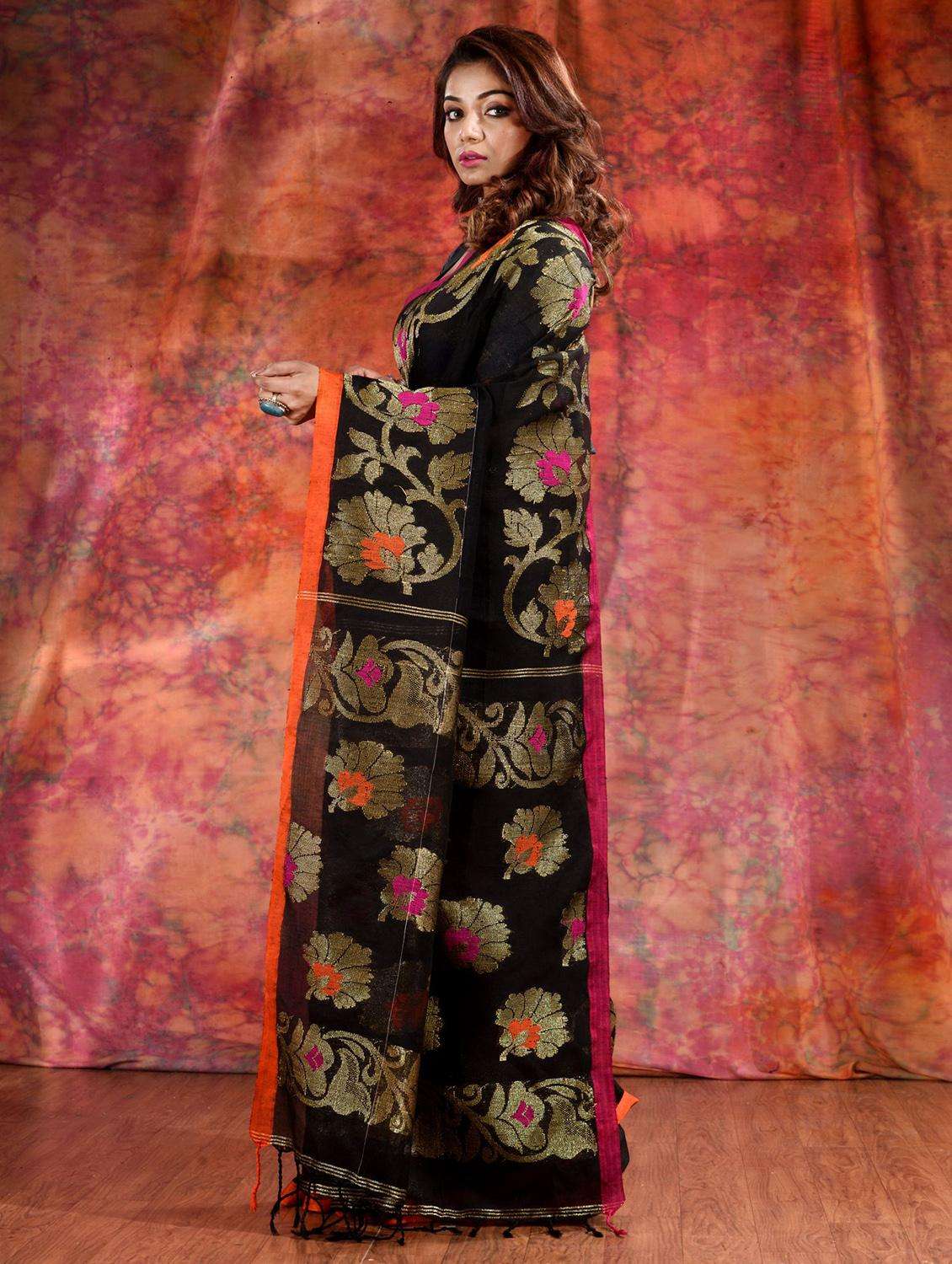 women self design handloom saree with blouse - 22043989 - Standard Image - 2