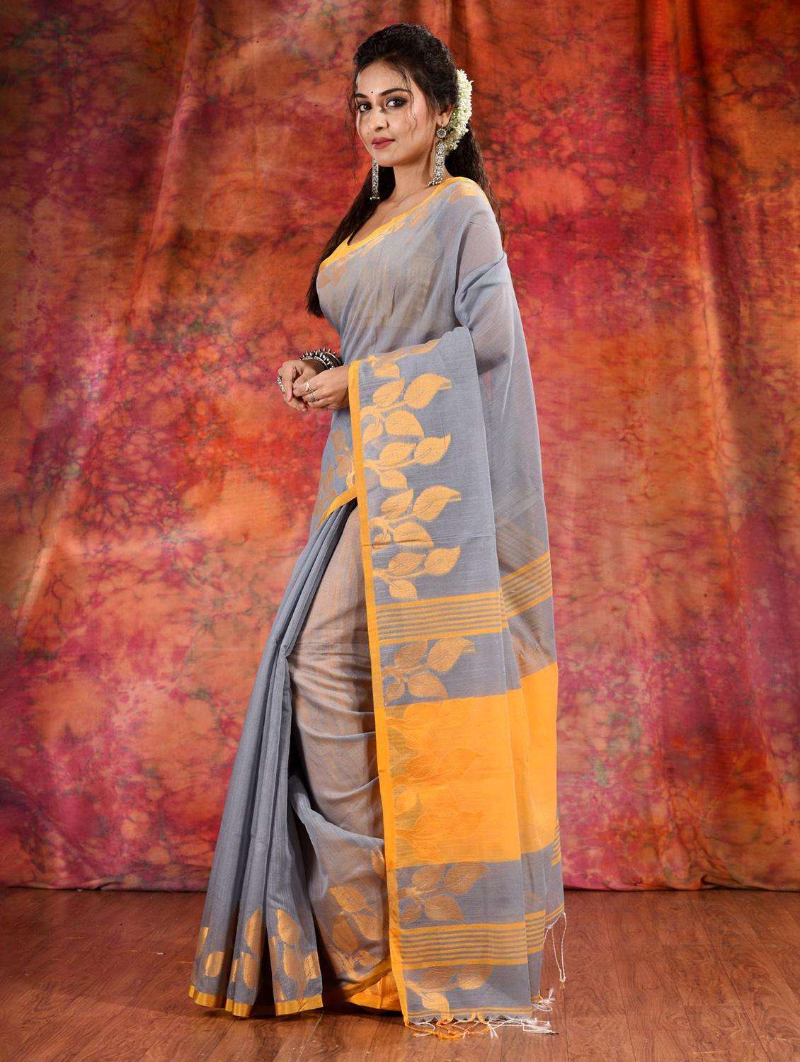 women self design handloom saree with blouse - 22043997 -  Standard Image - 2