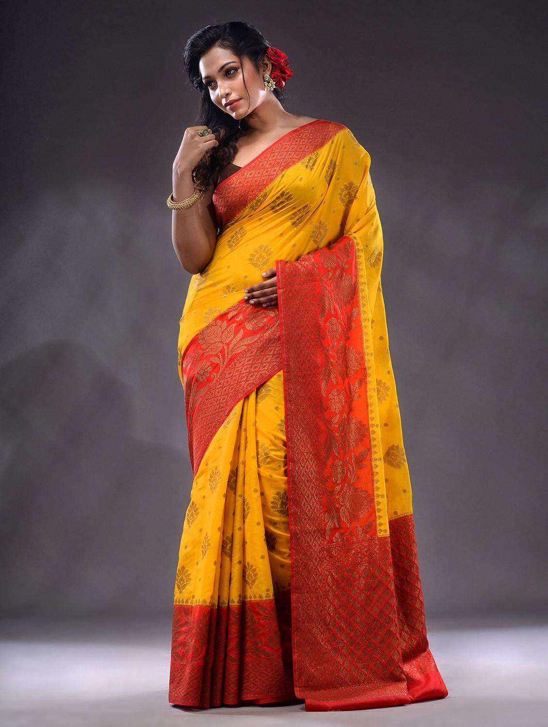 Women Self Design Bordered Saree With Blouse - 22044055 -  Standard Image - 2
