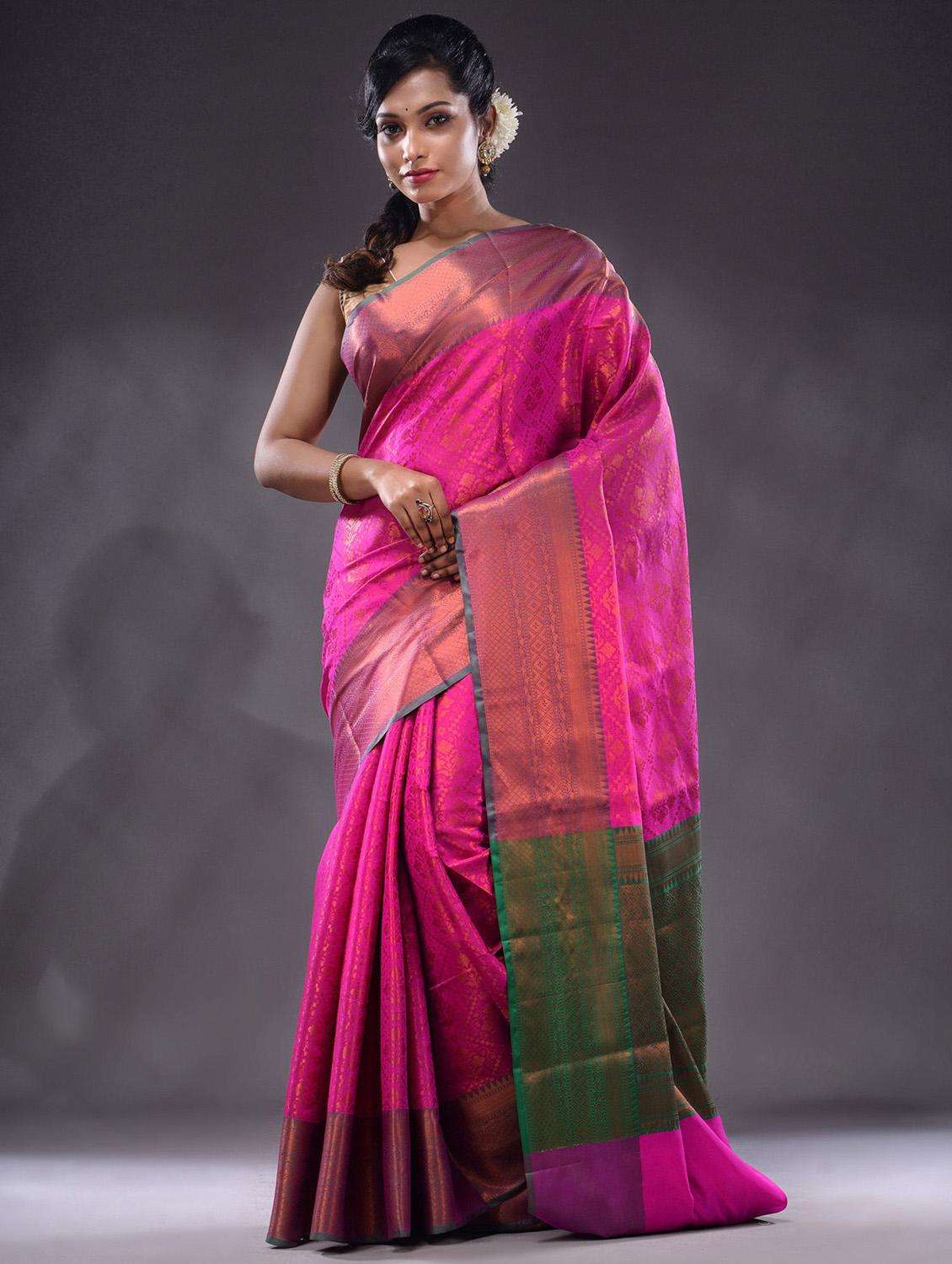 women self design banarasi saree with blouse