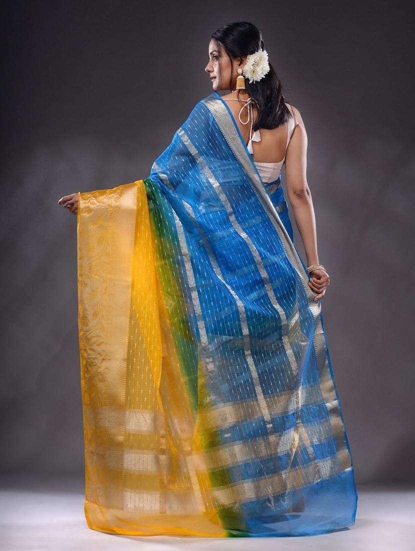 women self design bordered saree with blouse - 22044096 - Standard Image - 2