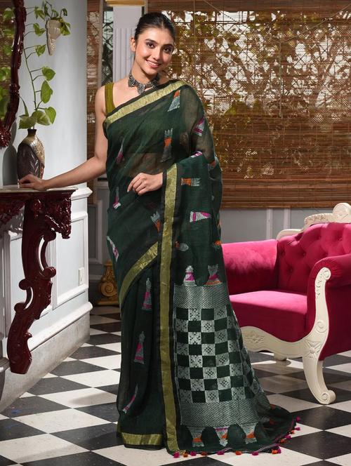 women self design handloom saree with blouse - 22044106 -  Standard Image - 0