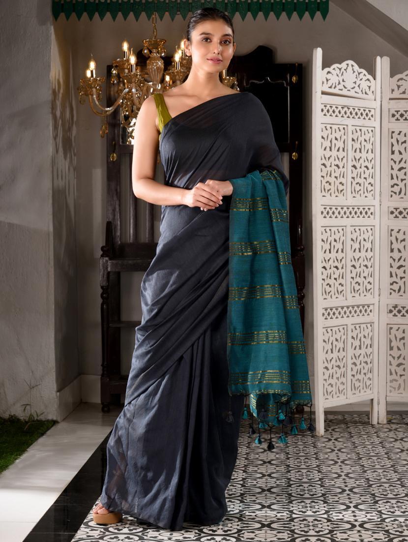 women solid handloom saree with blouse - 22044113 - Zoom Image - 0