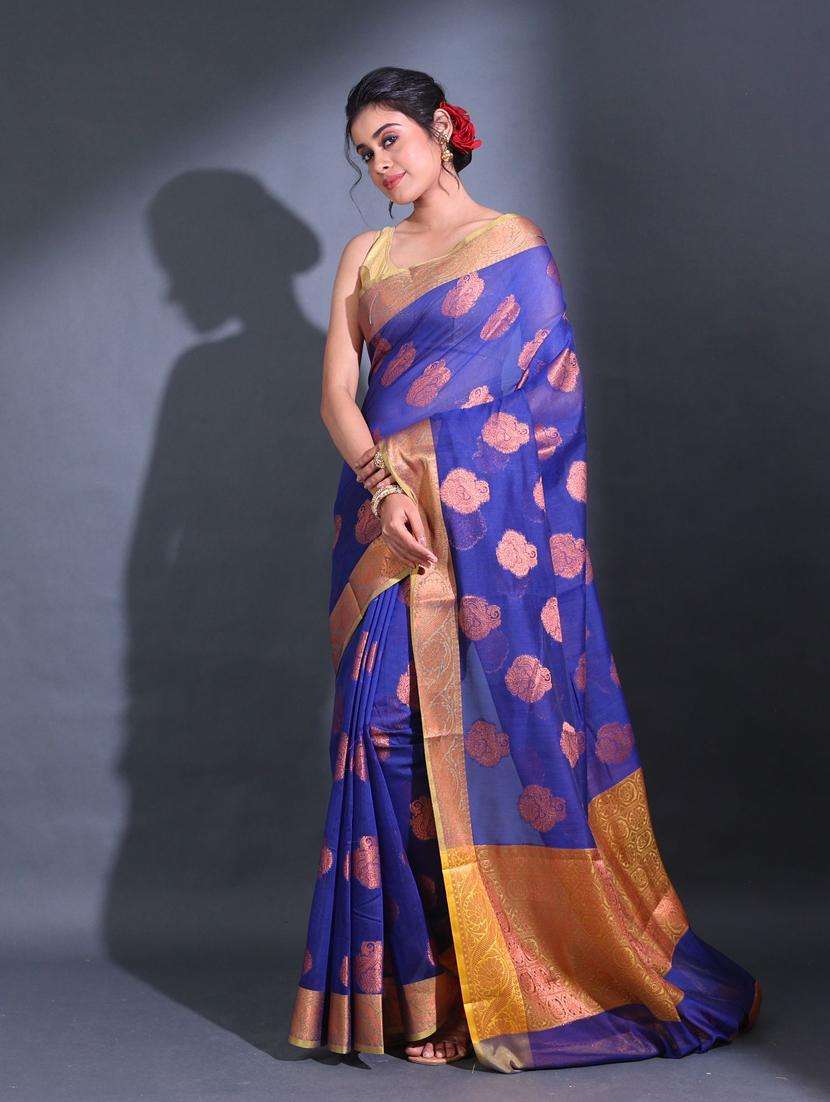women self design bordered saree with blouse - 22044139 -  Standard Image - 2