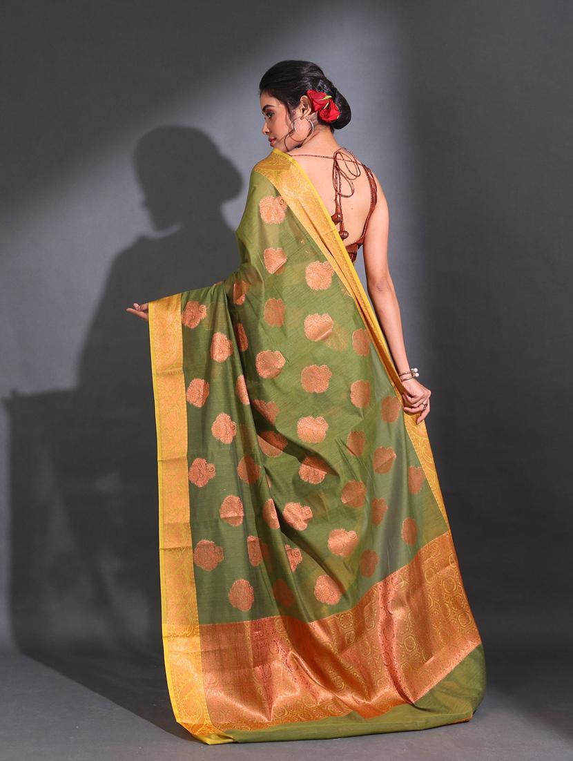 women self design bordered saree with blouse - 22044141 - Standard Image - 2