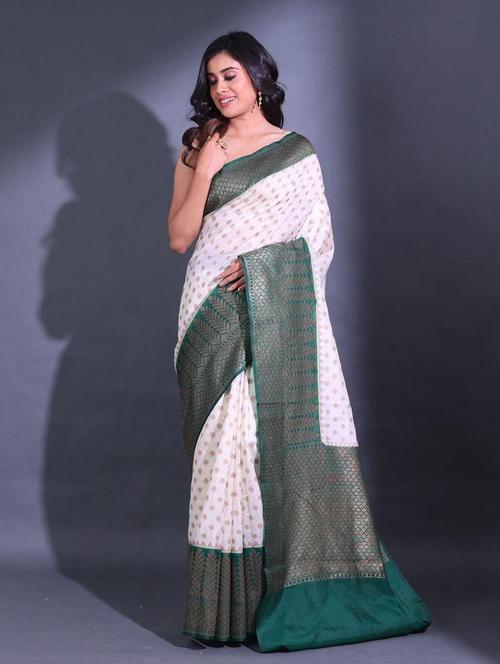 women self design bordered saree with blouse - 22044170 - Standard Image - 0