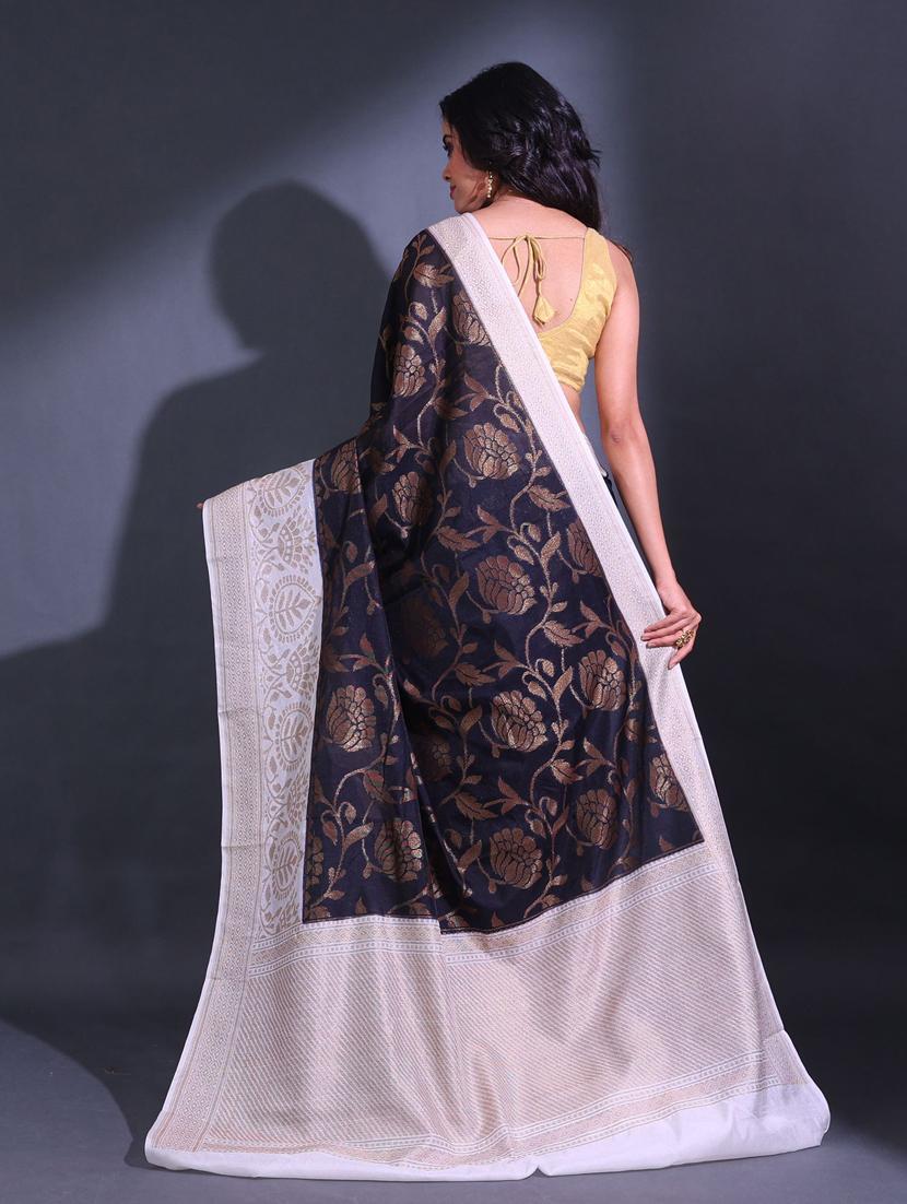 women self design bordered saree with blouse - 22044175 - Standard Image - 2