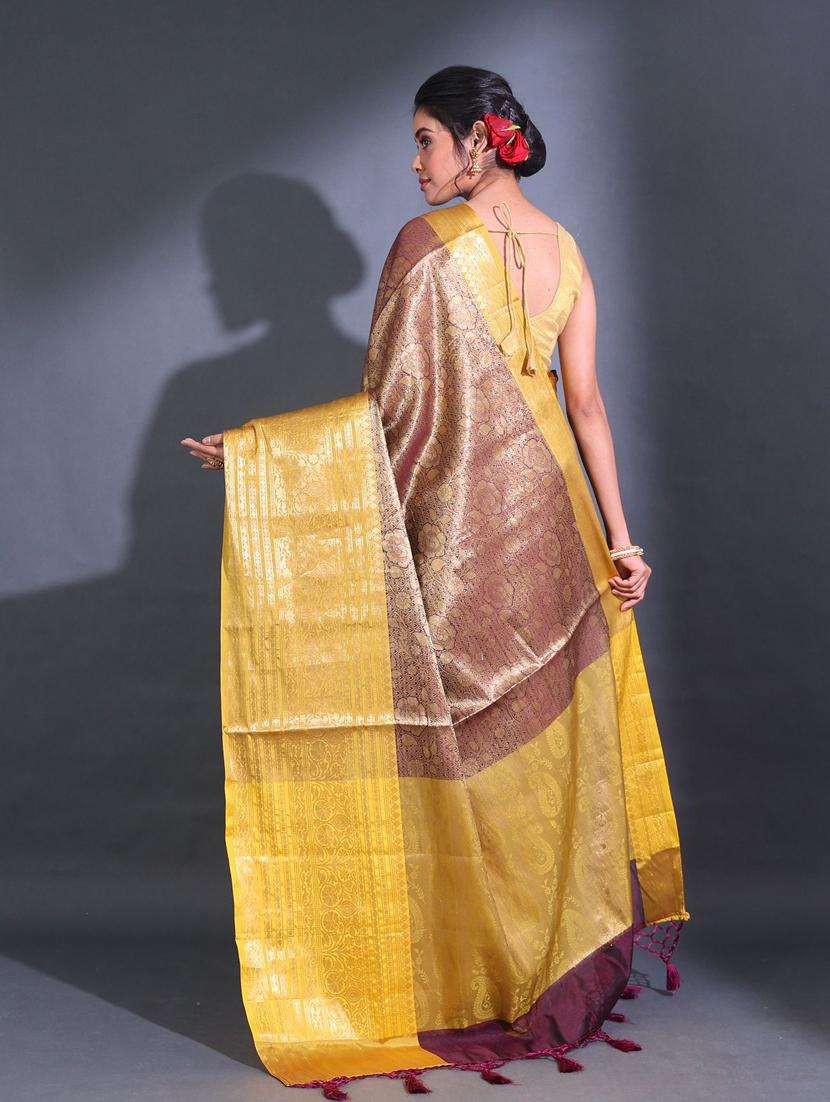 women self design bordered saree with blouse - 22044185 -  Standard Image - 2