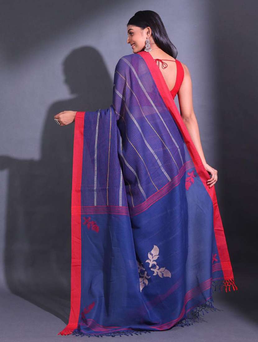 women striped handloom saree with blouse - 22045665 - Standard Image - 2