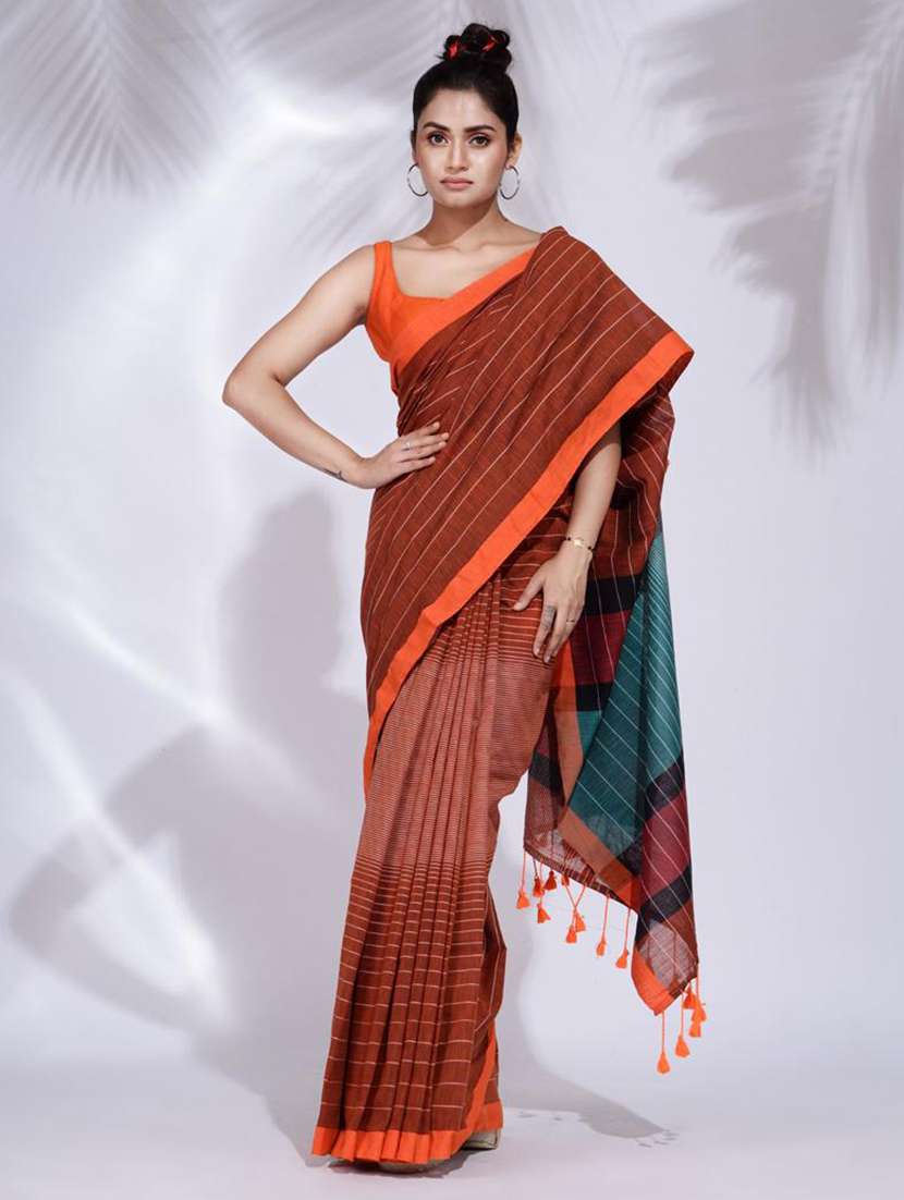 women striped handloom saree with blouse