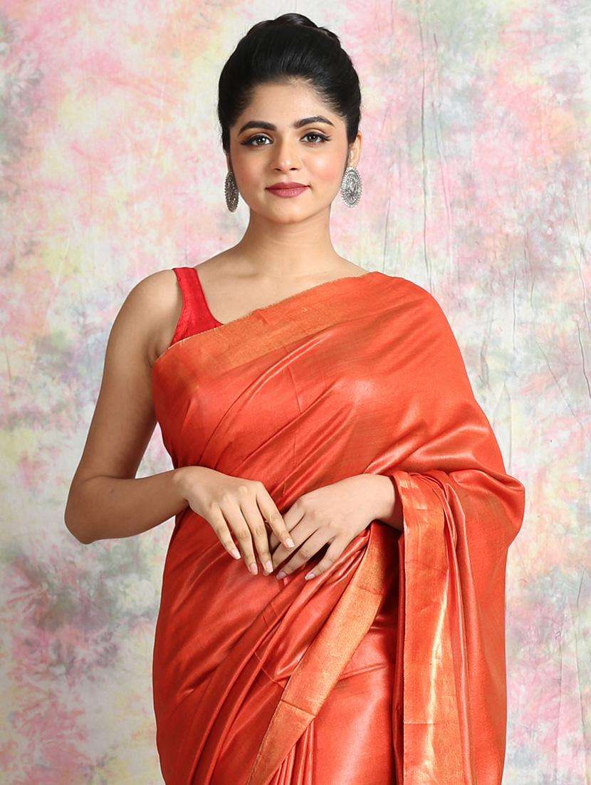 women solid handloom saree with blouse - 22045704 -  Standard Image - 2