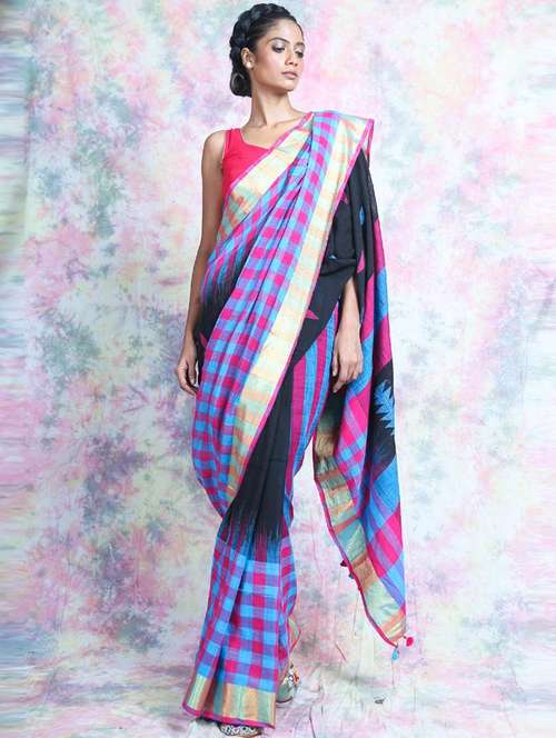 women checkered handloom saree with blouse - 22045758 -  Standard Image - 0