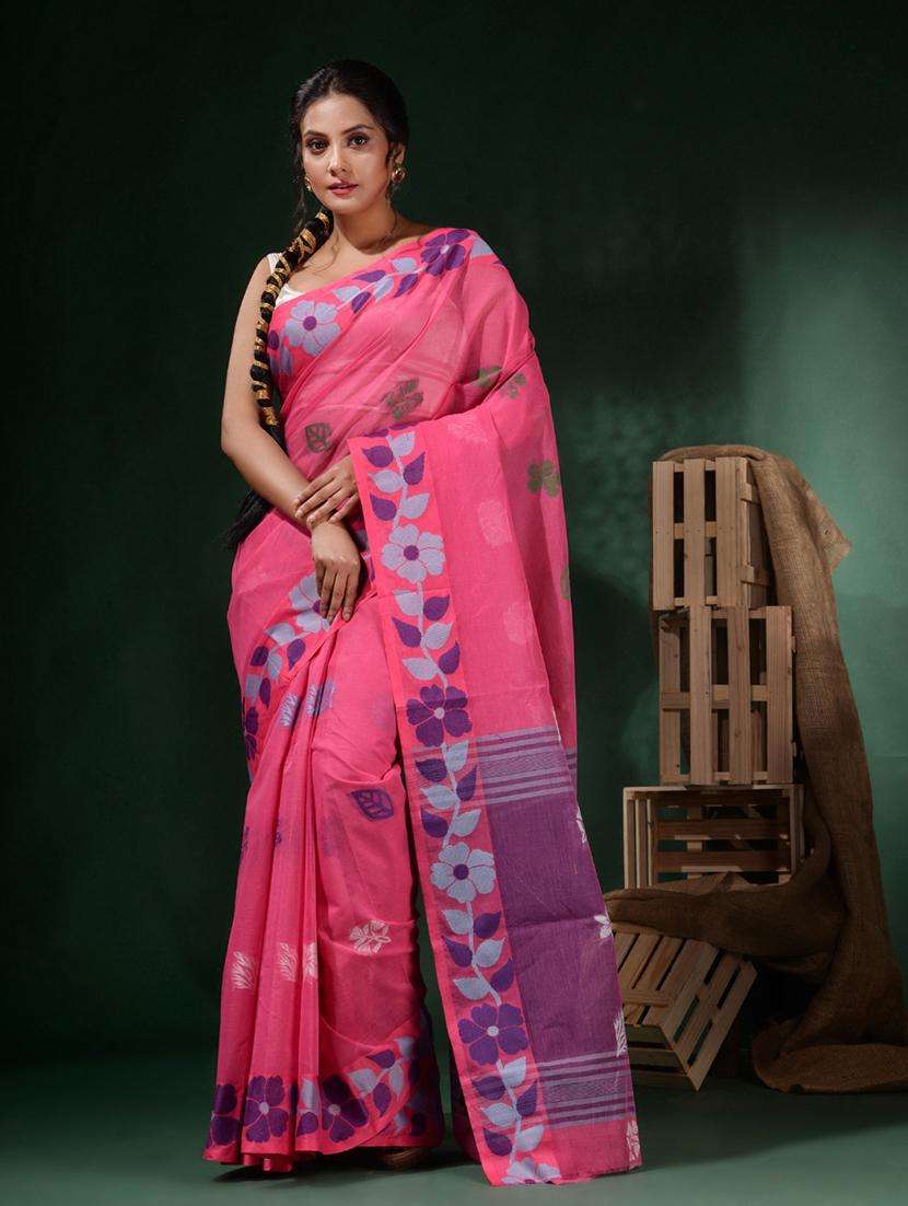 women self design handloom saree with blouse
