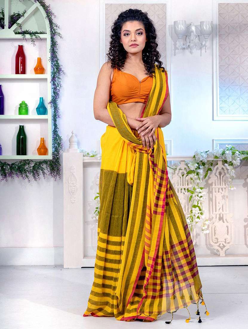 women striped handloom saree with blouse