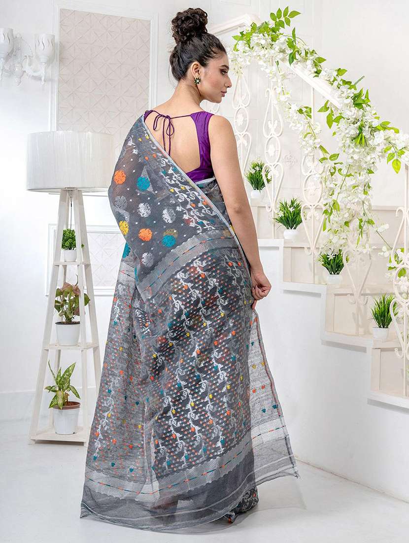 women self design jamdani saree with blouse - 22045827 -  Standard Image - 2