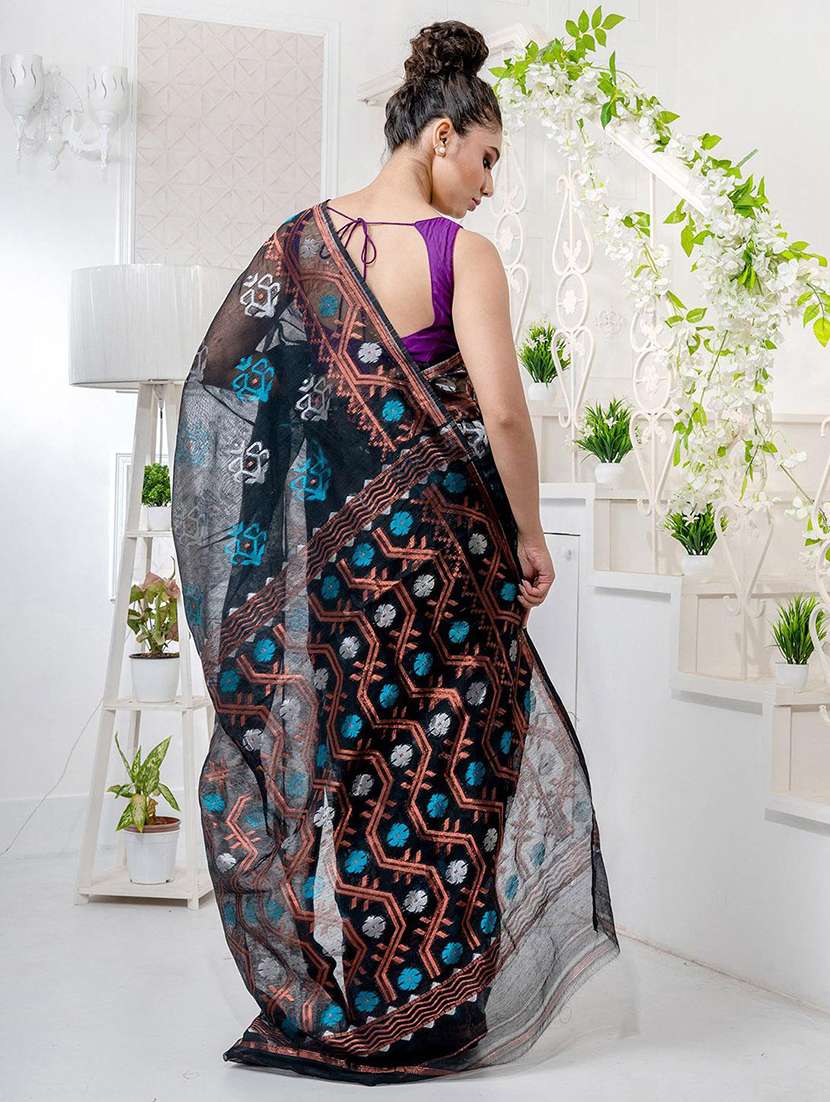 women self design jamdani saree with blouse - 22045831 -  Standard Image - 2