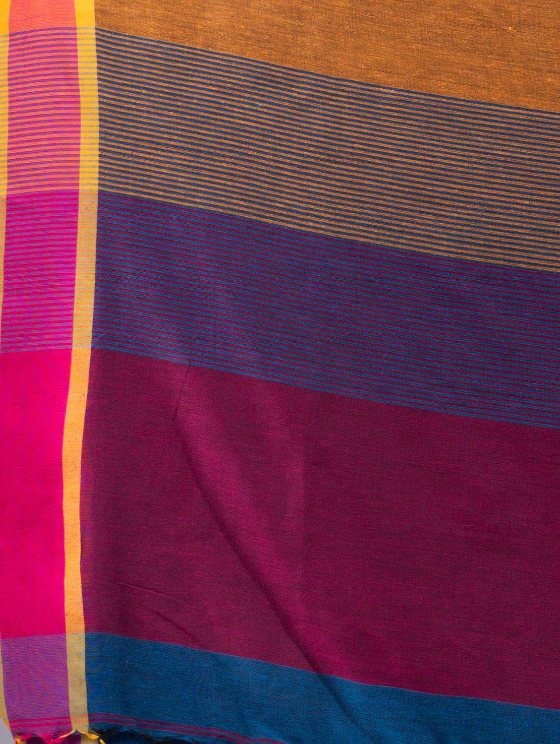 women solid with bordered handloom saree with blouse - 22045862 -  Standard Image - 2