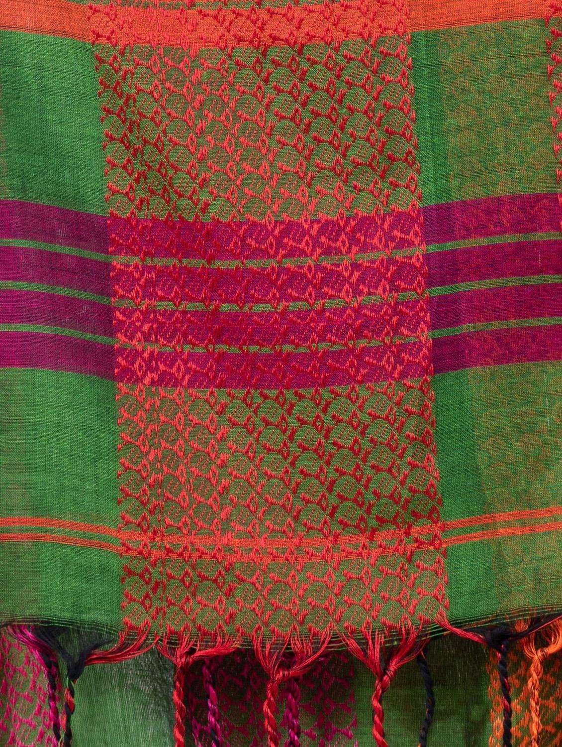 women self design handloom saree with blouse - 22045885 -  Standard Image - 2