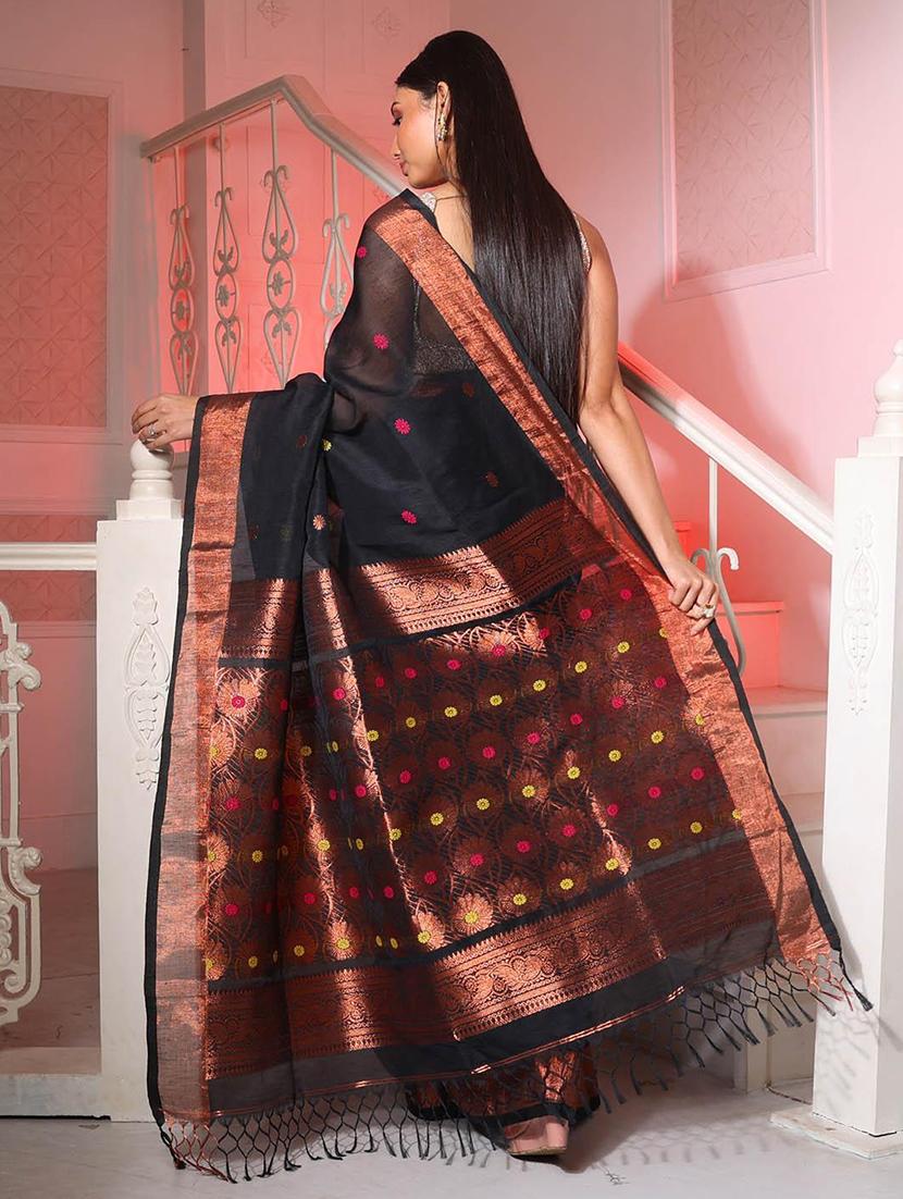 women self design handloom saree with blouse - 22045933 - Standard Image - 2