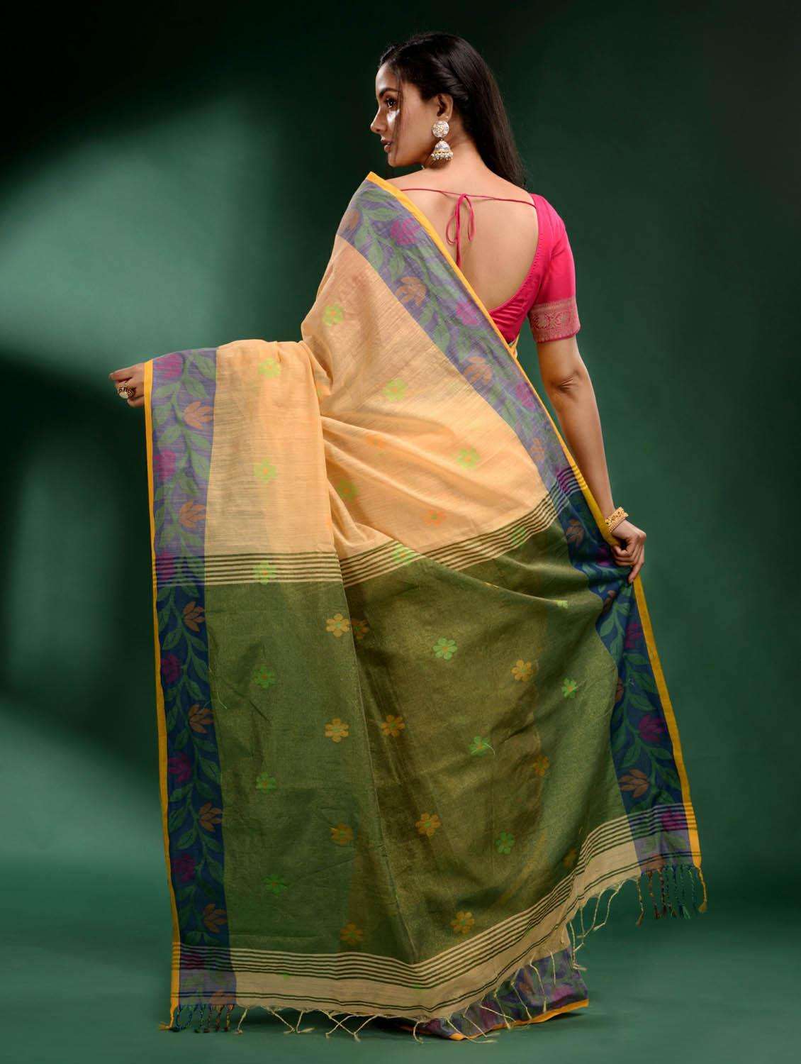 women self design handloom saree with blouse - 22045956 -  Standard Image - 2