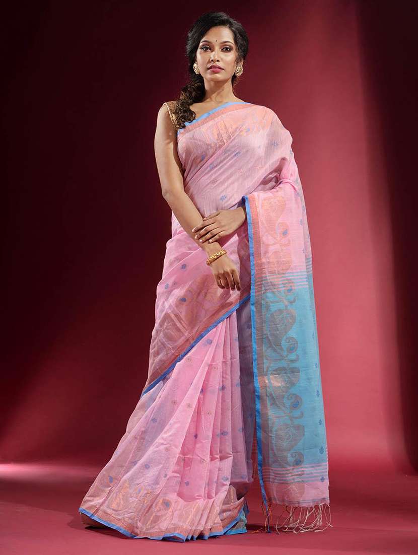 women self design handloom saree with blouse