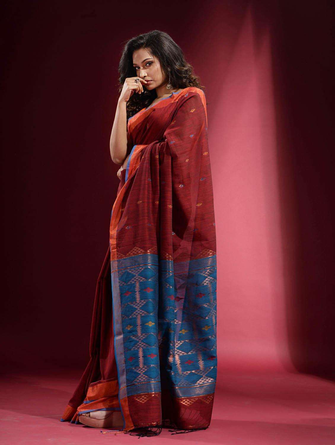 women self design bordered saree with blouse - 22045994 -  Standard Image - 2