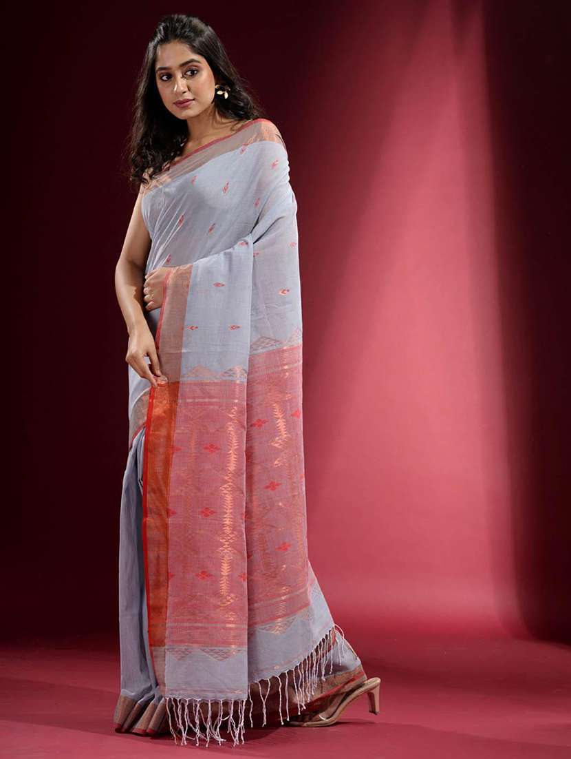 women self design bordered saree with blouse - 22045995 -  Standard Image - 2
