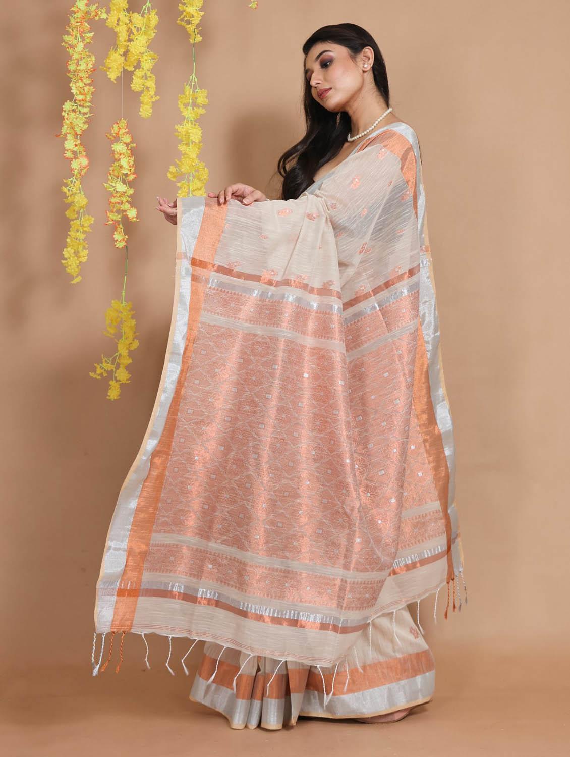 women self design bordered saree with blouse - 22046054 - Standard Image - 2
