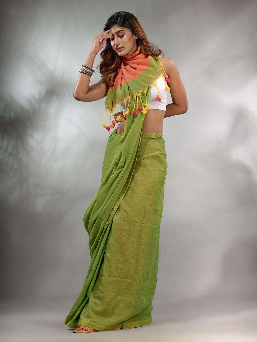 women solid handloom saree with blouse - 22046063 -  Standard Image - 2