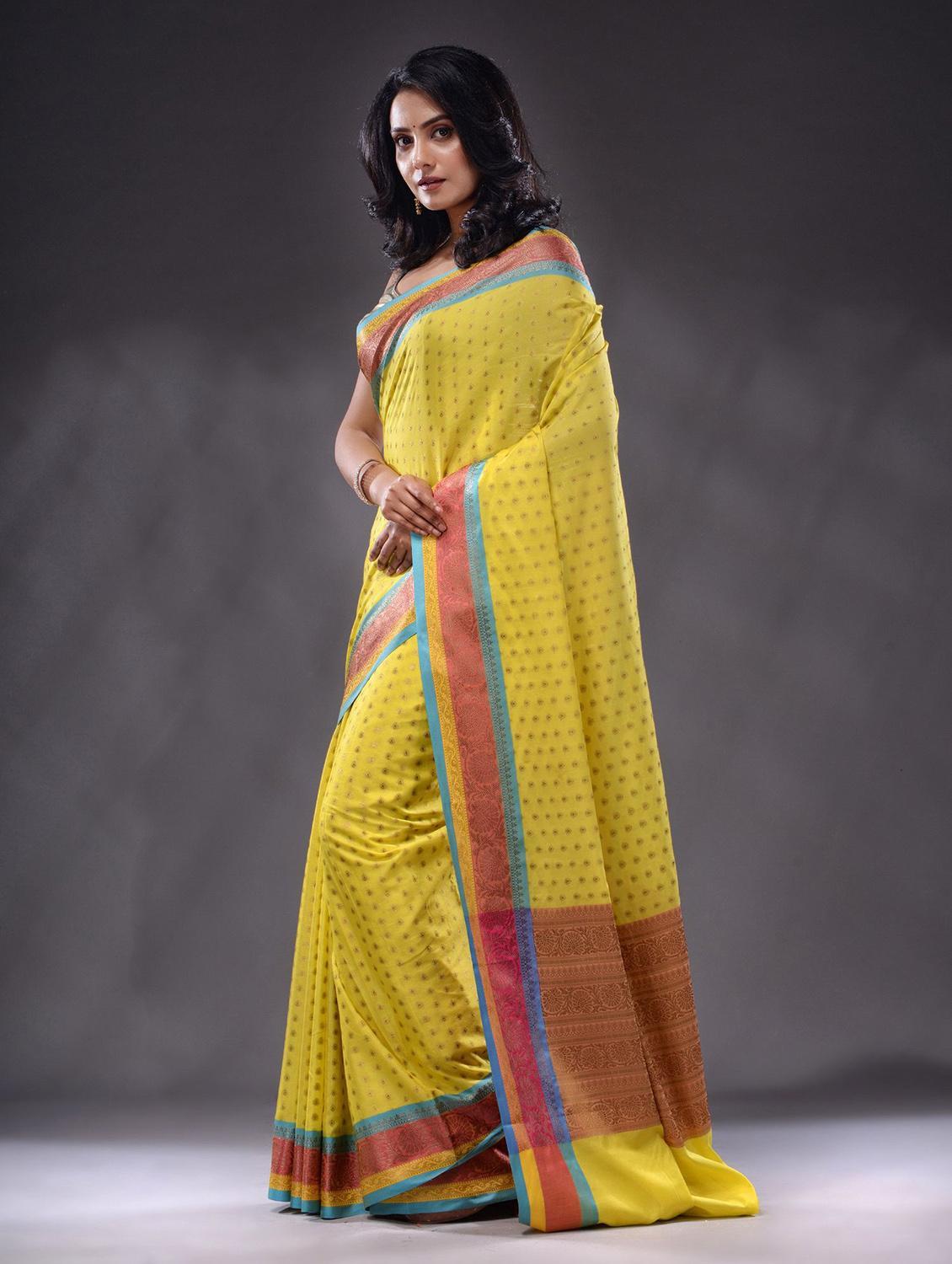 women self design bordered saree with blouse - 22046162 - Standard Image - 2