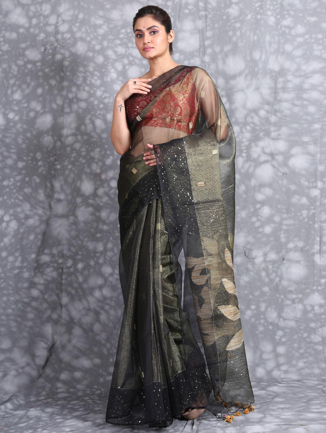 women self design handloom saree with blouse - 22046194 -  Zoom Image - 0