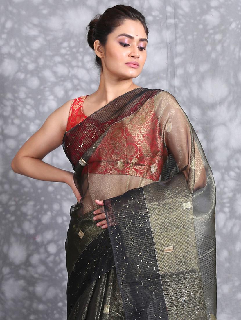 women self design handloom saree with blouse - 22046194 - Standard Image - 2