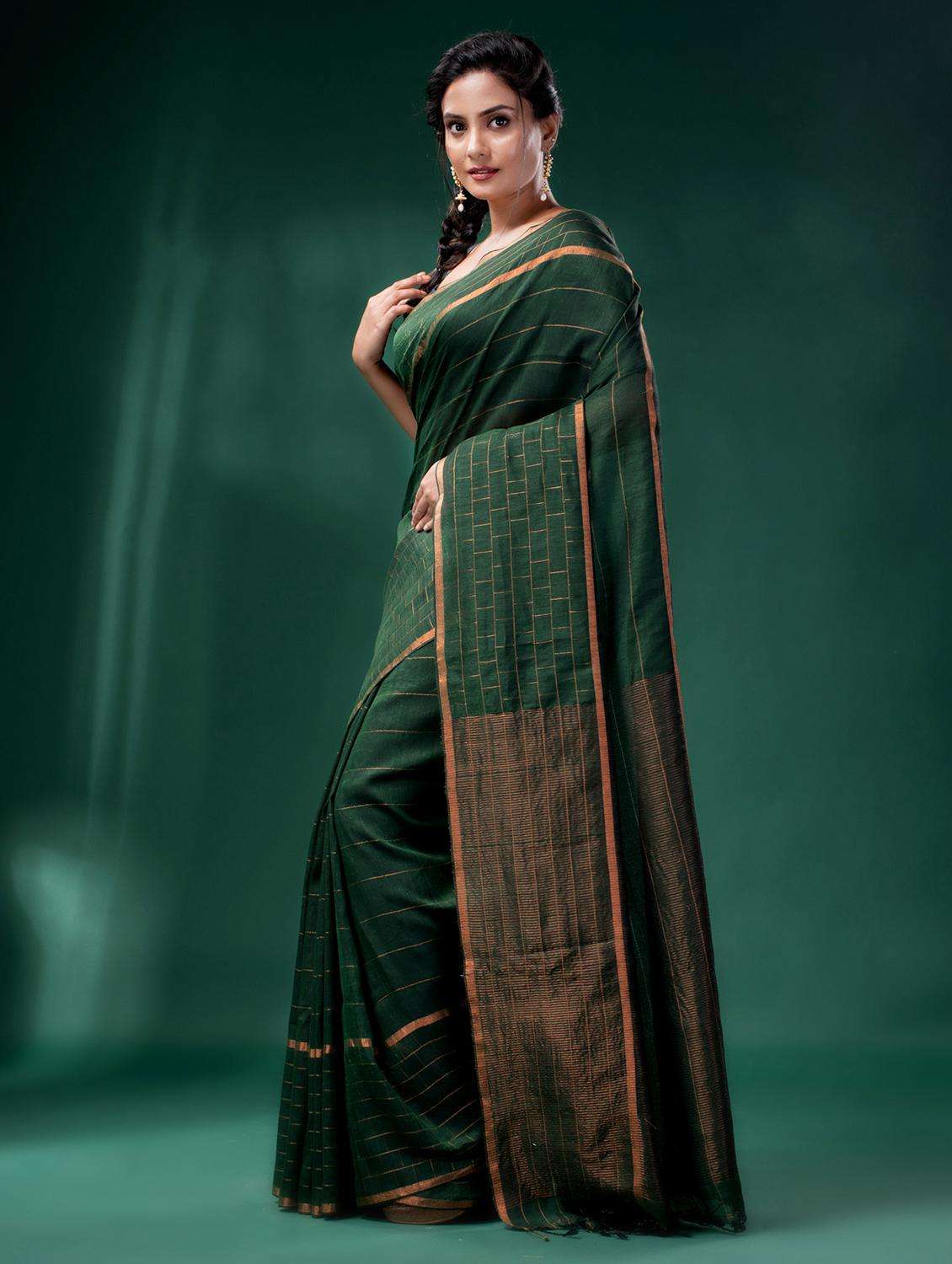 women striped handloom saree with blouse - 22046203 - Standard Image - 2