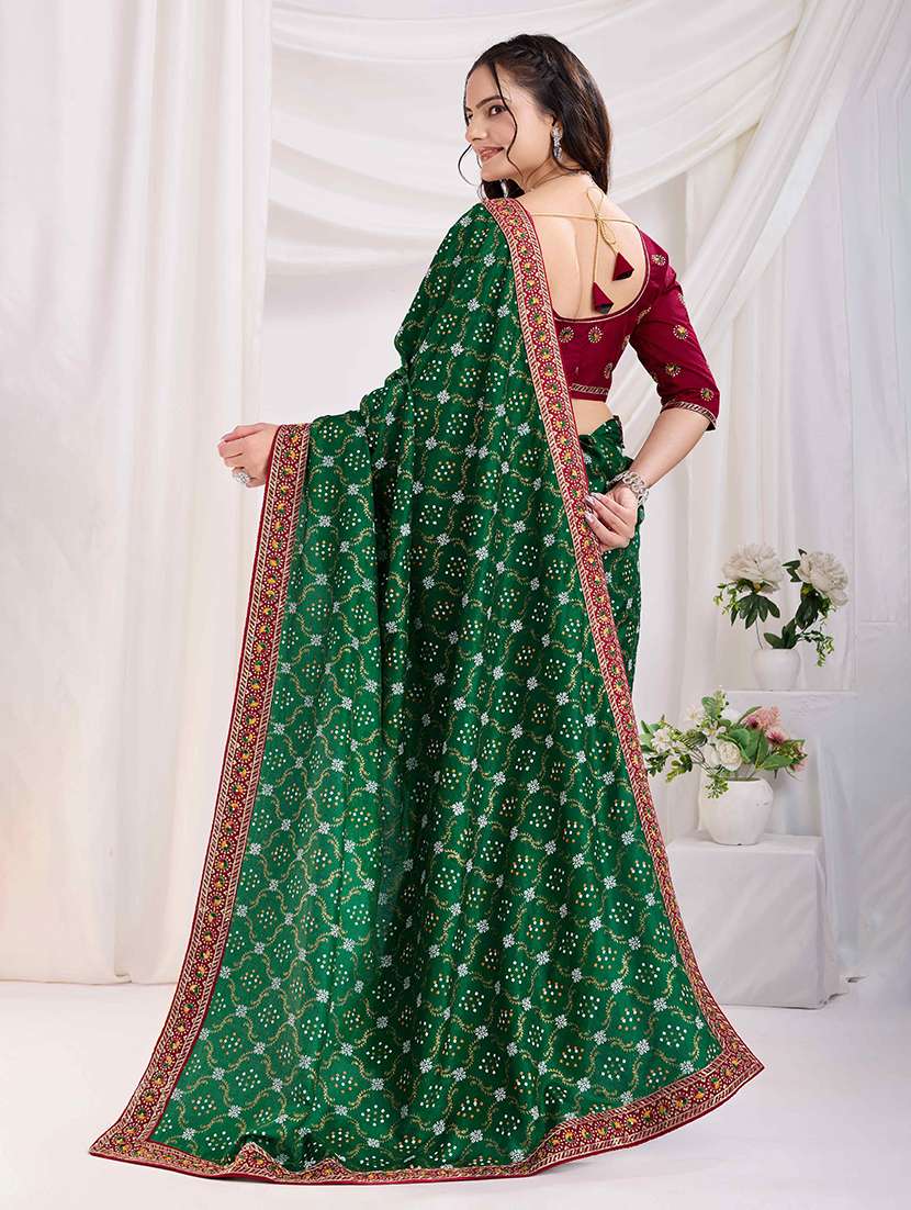 women bandhani printed bordered saree with blouse - 22047889 - Standard Image - 2