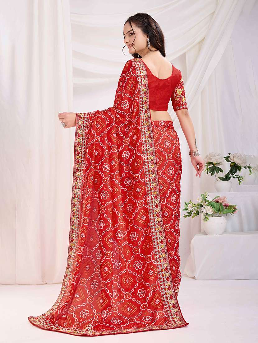 women bandhani printed bordered saree with blouse - 22047933 - Standard Image - 2