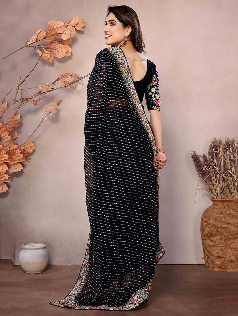women leheriya printed bordered saree with blouse - 22047943 - Standard Image - 2