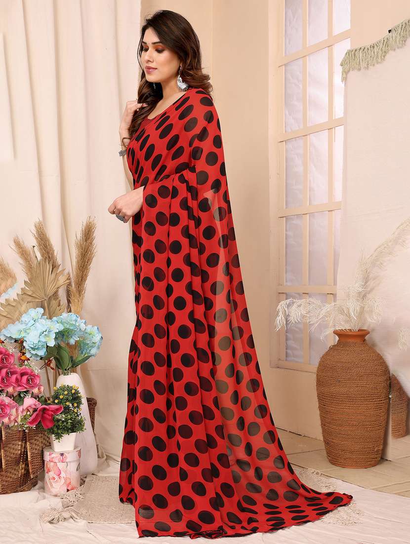 women printed casual wear saree with blouse - 22048635 - Standard Image - 2