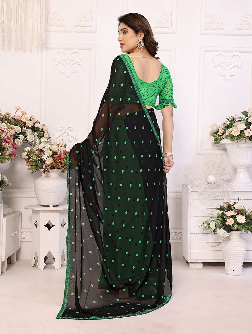 women printed casual wear saree with blouse - 22048863 - Standard Image - 2