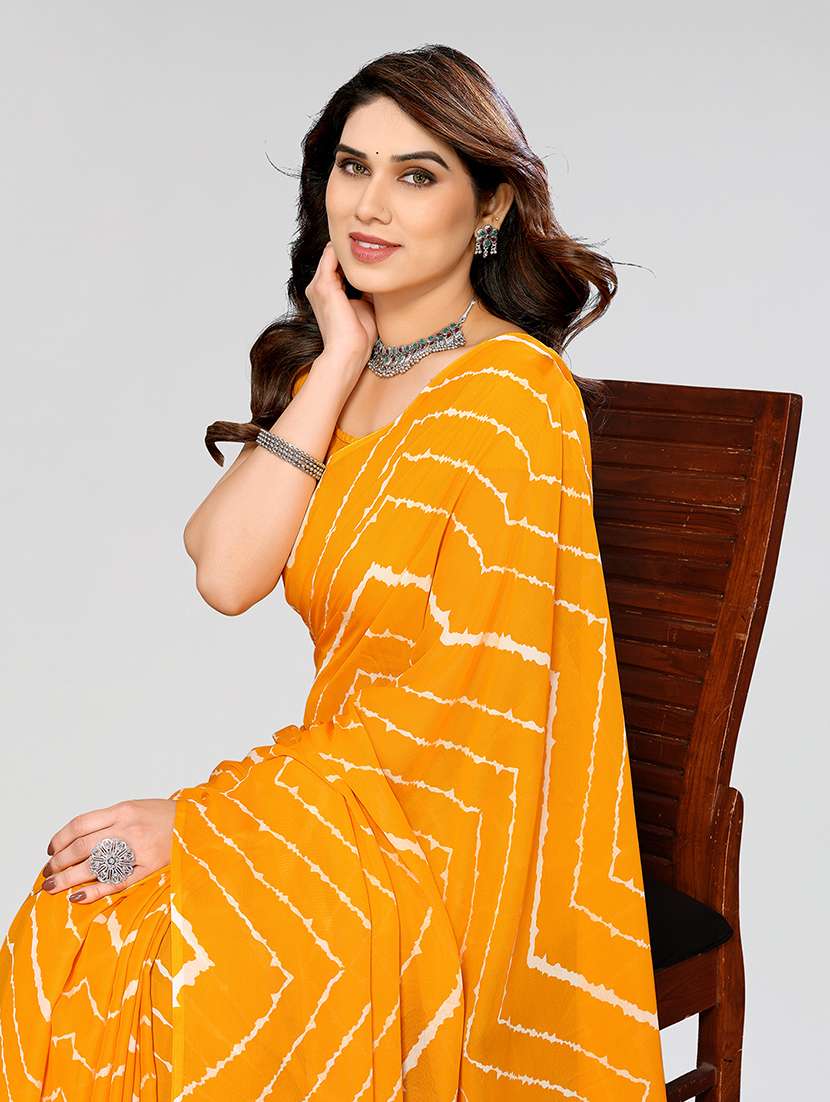 women printed casual wear saree with blouse - 22049041 -  Standard Image - 2