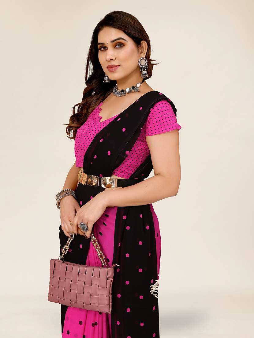women printed casual wear saree with blouse - 22049328 -  Standard Image - 2