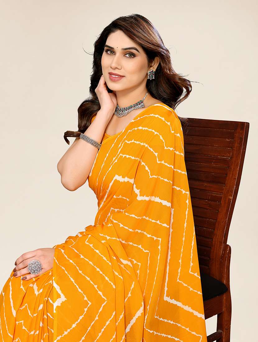 women printed casual wear saree with blouse - 22049393 -  Standard Image - 2