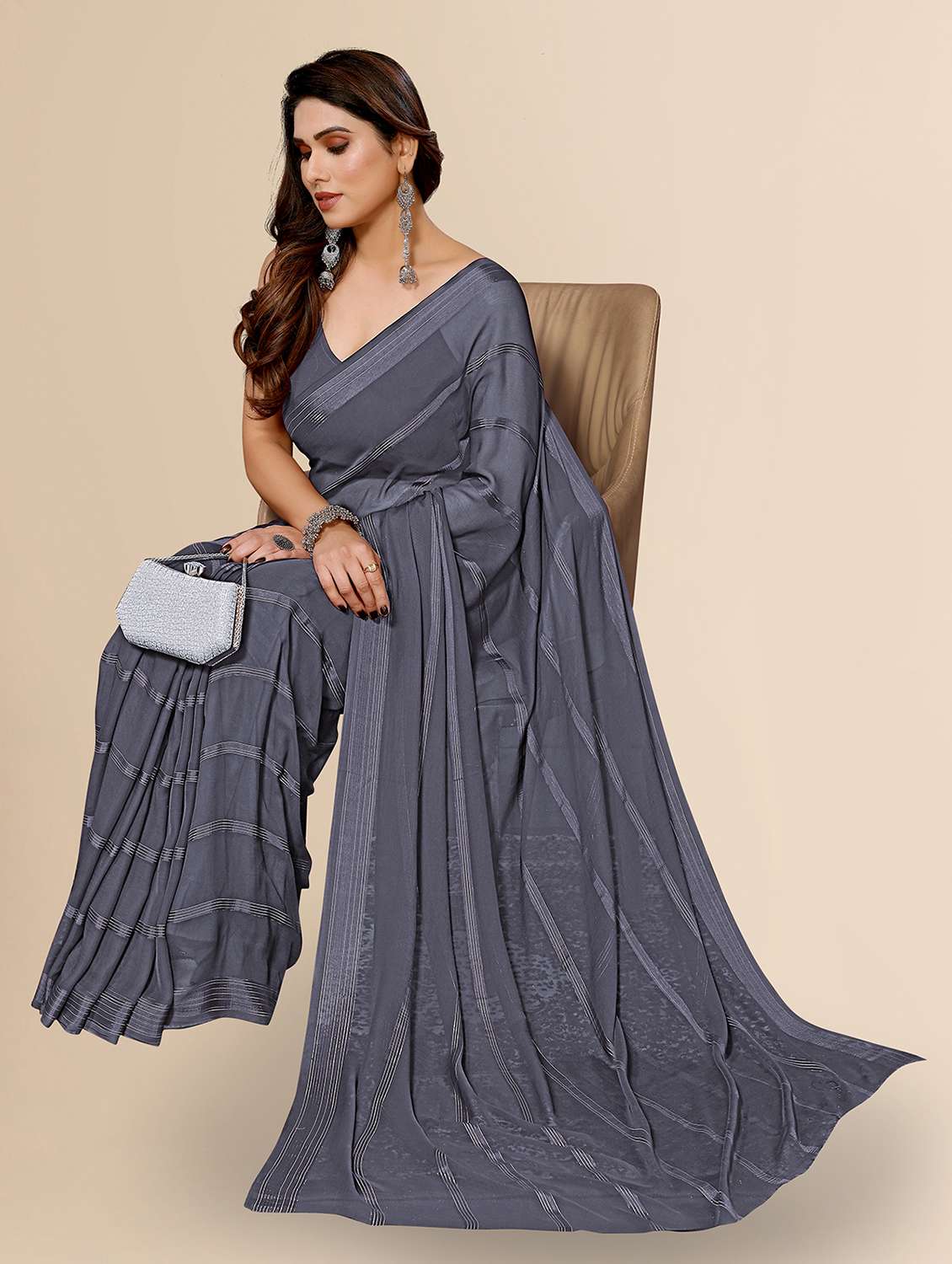 women striped plain saree with blouse - 22050047 -  Standard Image - 2