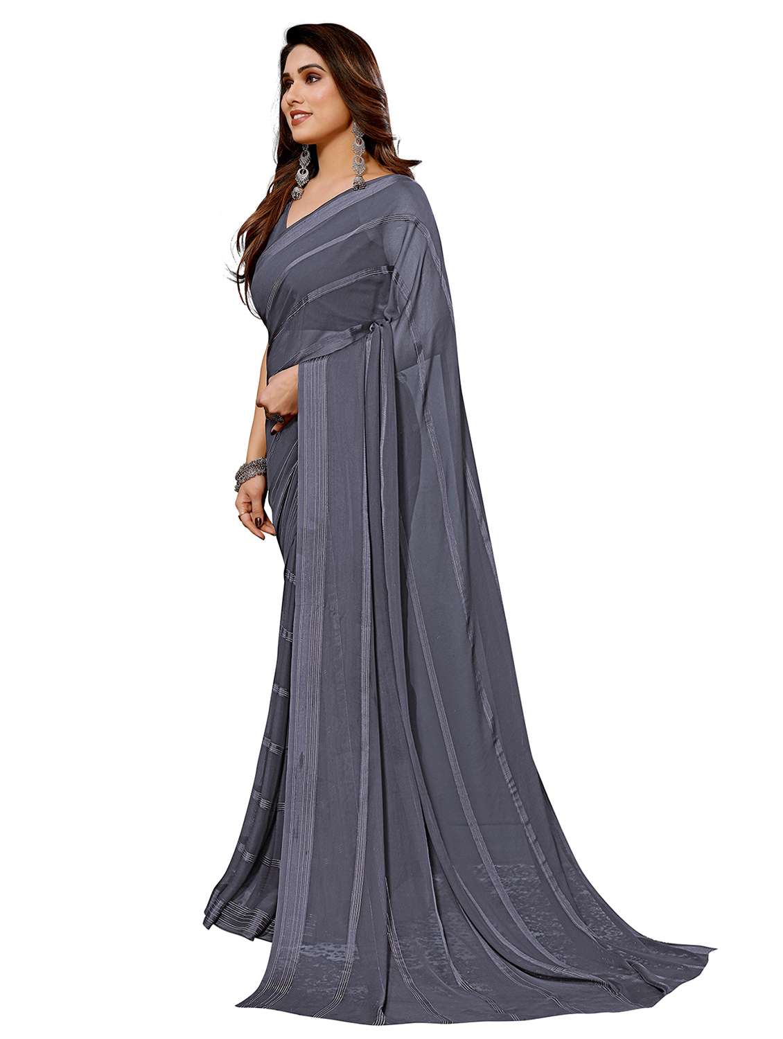 women striped plain saree with blouse - 22050254 -  Standard Image - 2